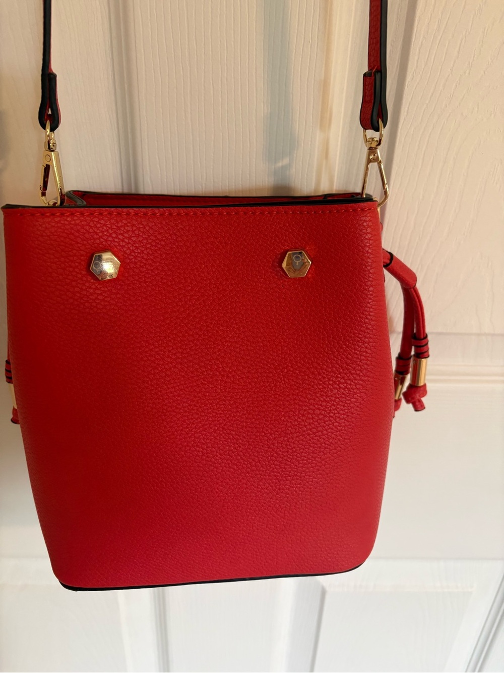 JEN & CO Dark Pink Pebbled Leather Tote with Subtle Embossed Logo